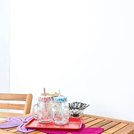 Parikia's Grandma Studio Apartman